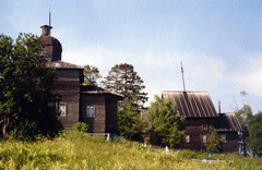 Покровская и Власиевская церковь в деревне Волнаволок