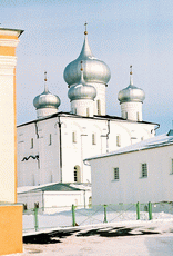 Окресности Новгорода. Хутынь. Варлаамо-Хутынский женский монастырь. Основан в 1192 г.