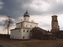 Окрестности Пскова. Крыпецкий Иоанно-Богословский монастырь (основан в 1485 году)