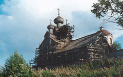 Вологодская область. Палтога. Богоявленская деревянная и Знаменская каменная церкви